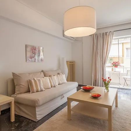 Tranquil Apt, Behind Caravel Area *