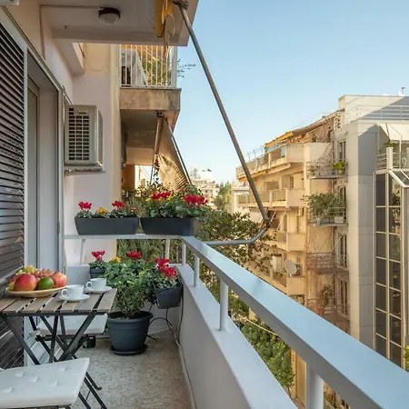 Tranquil Apt, Behind Caravel Area * Athens